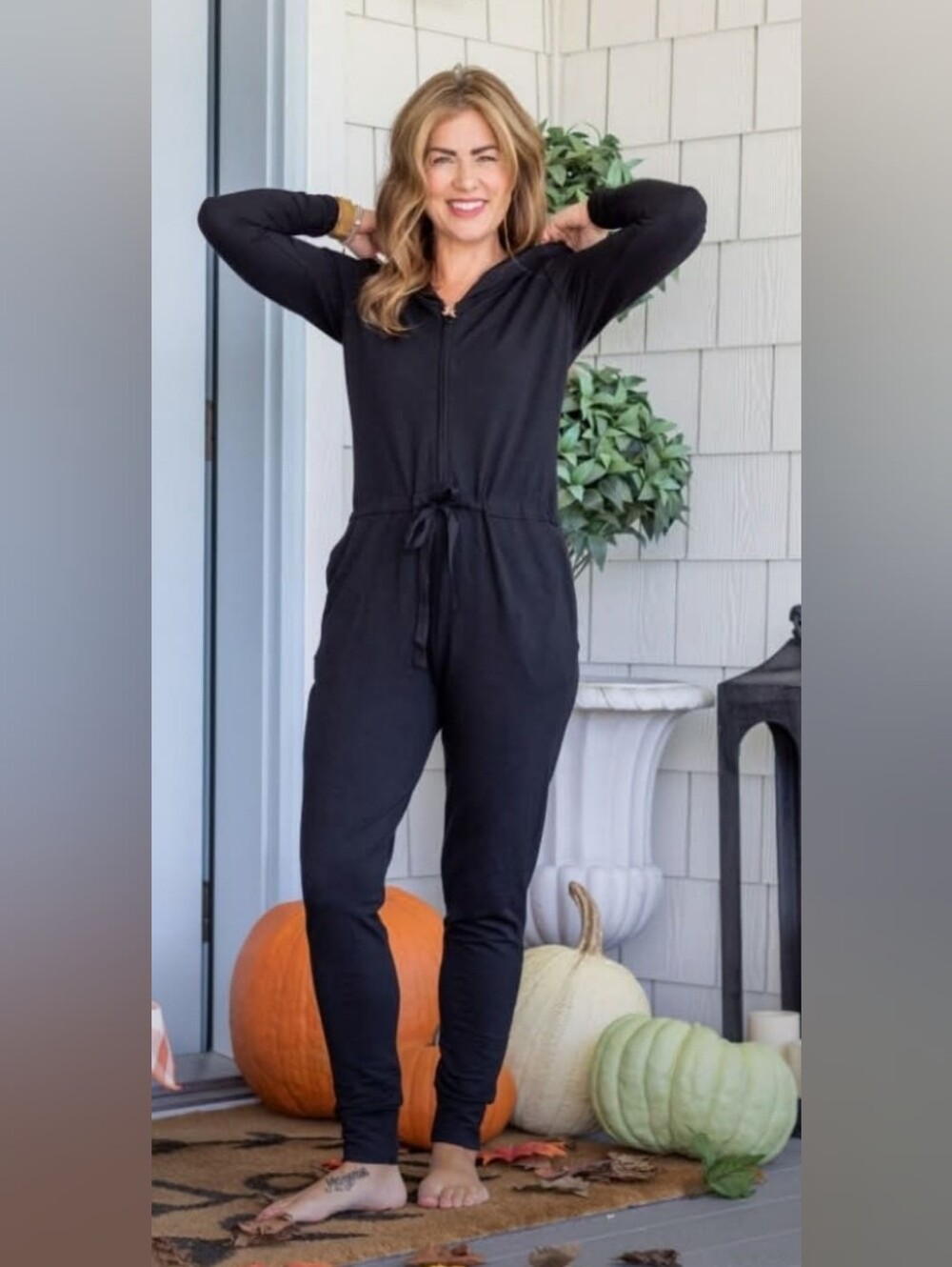 Smash +Tess Harris Hoodie in Black size M